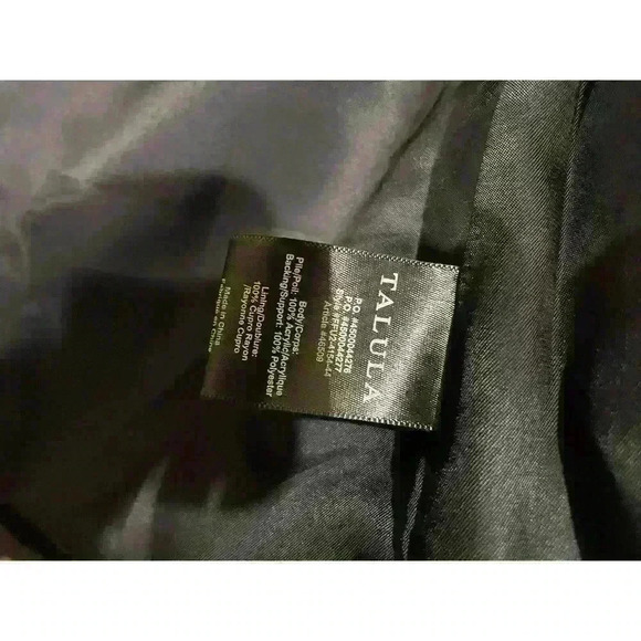 Aritzia Talula Park Slope Faux Fur Vest, size XXS - Picture 6 of 11